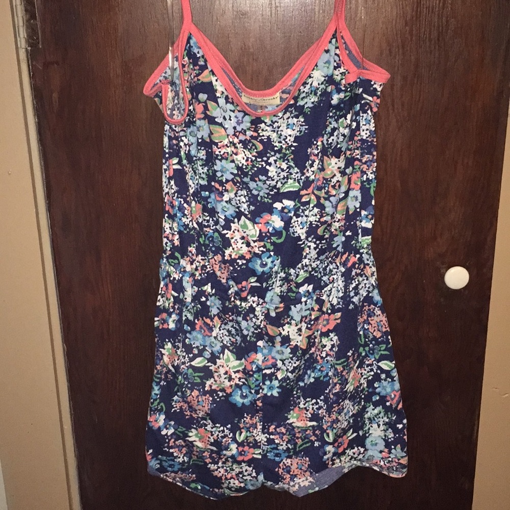 3/$15🥰Romper